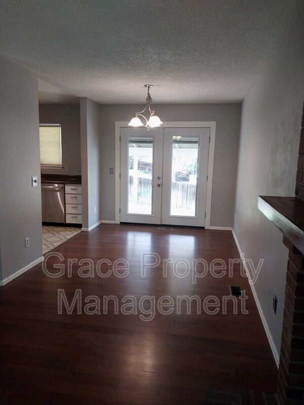 Building Photo - 15941 E Princeton Ave