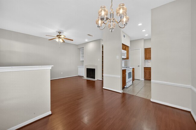 Foto del edificio - 1103 Dulles Ave