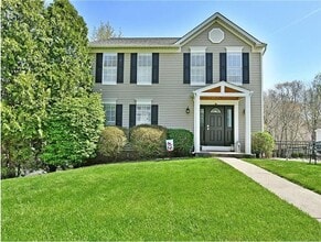 Building Photo - 290 Shady Glen Dr