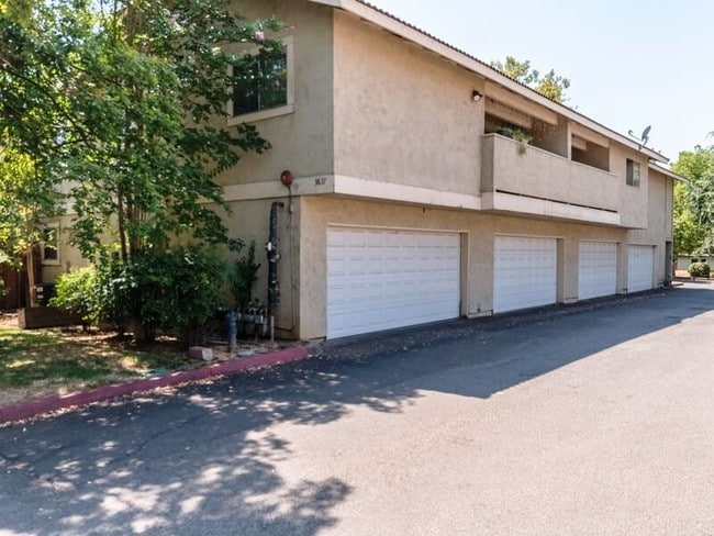 Foto del edificio - Engle Gardens