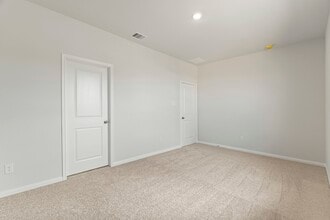 Building Photo - 8839 New Jade Dr
