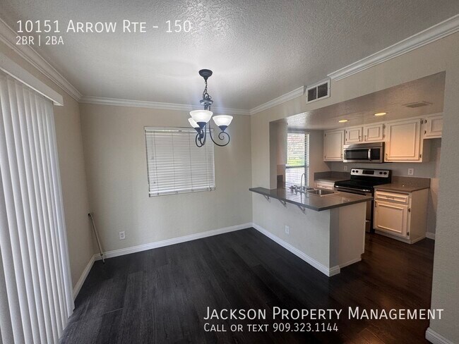 Foto del edificio - 10151 Arrow Route