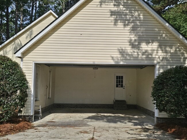 Building Photo - 235 Mt Olive Church Rd
