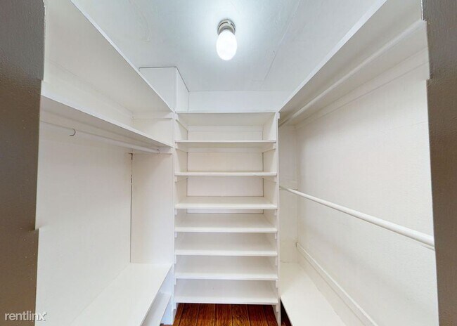 Building Photo - 4 br, 2 bath House - 725 Uranium Drive Nor...