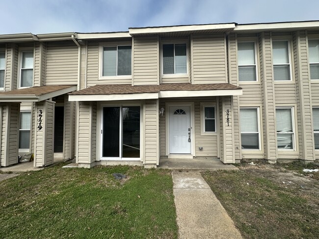 Photo - 3781 Chimney Creek Dr Townhome