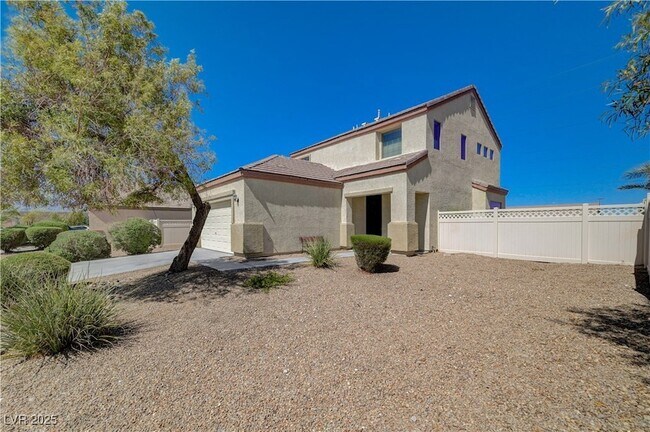 Foto del edificio - 5716 Breezy Wind Ct