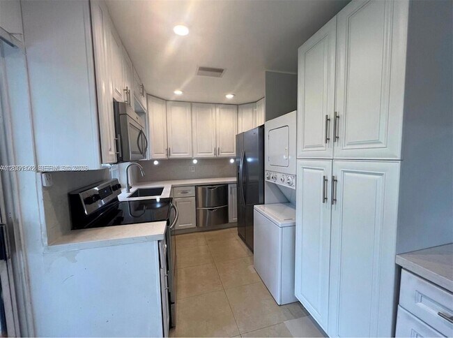 Foto del edificio - 1544 Springside Dr