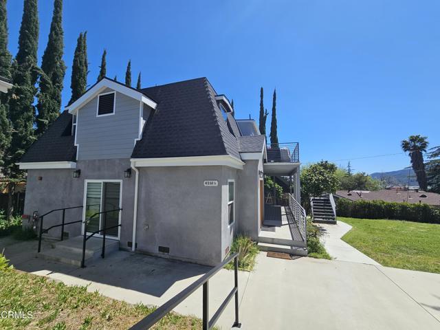 Foto del edificio - 4551 Briggs Ave