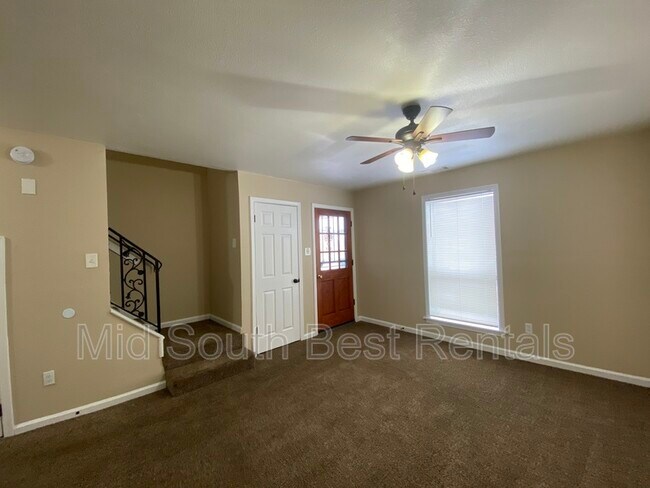 Building Photo - 3483 Lichterman Rd