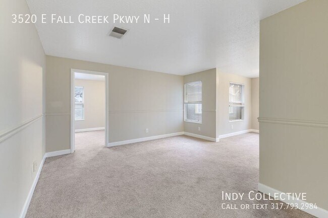 Building Photo - *MOVE IN SPECIAL* - $500 off First Month!