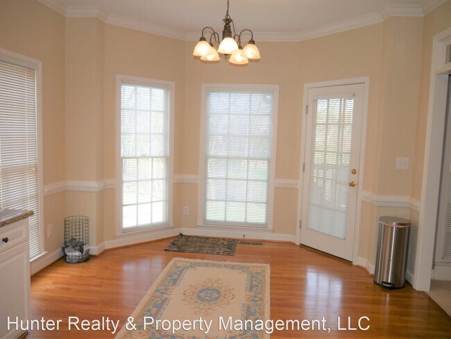 Building Photo - 4 br, 3 bath House - 943 Ridge Gate Drive