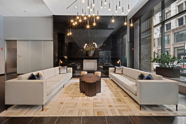 Foto del edificio - 60 E Monroe St