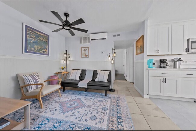 Foto del edificio - 9714 11th Bay St