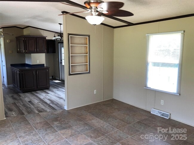 Building Photo - 1077 Bexley Ln
