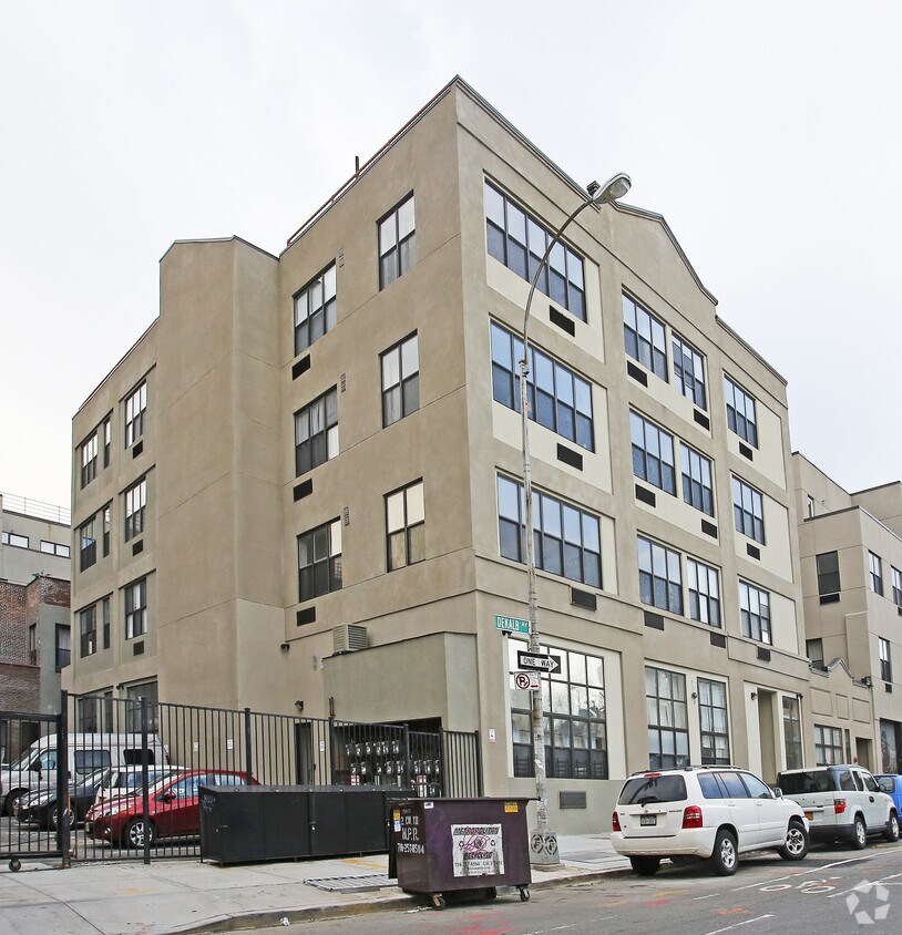 Primary Photo - Aviary Lofts
