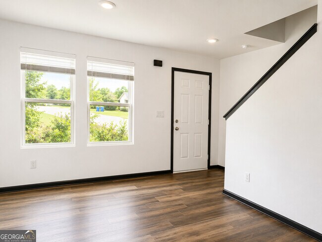 Foto del edificio - 105 Loblolly Ln