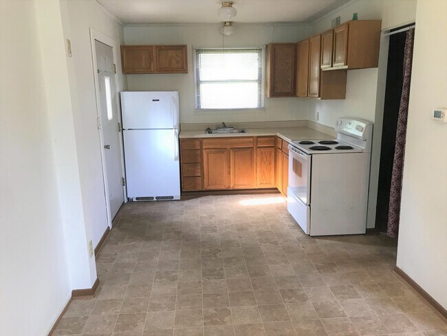 Foto del edificio - 728/730 Lee Ct.