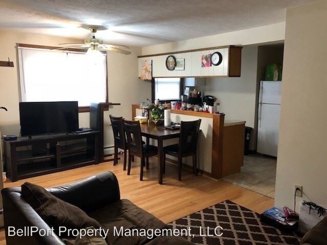 Foto principal - 42 Bridgton Rd