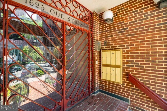 Foto del edificio - 1625 Q St NW