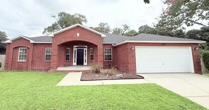 Building Photo - 4607 Carmel Cir