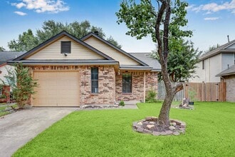Building Photo - 20226 Linden Tree Dr