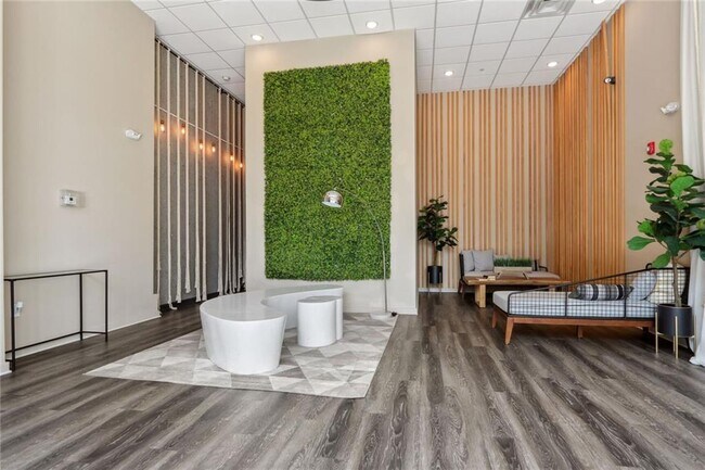 Foto del edificio - 525 Parkway Dr