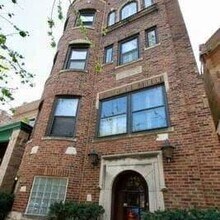 Building Photo - 1445 W Thome Ave