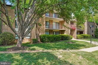 Building Photo - 13215 Dairymaid Dr
