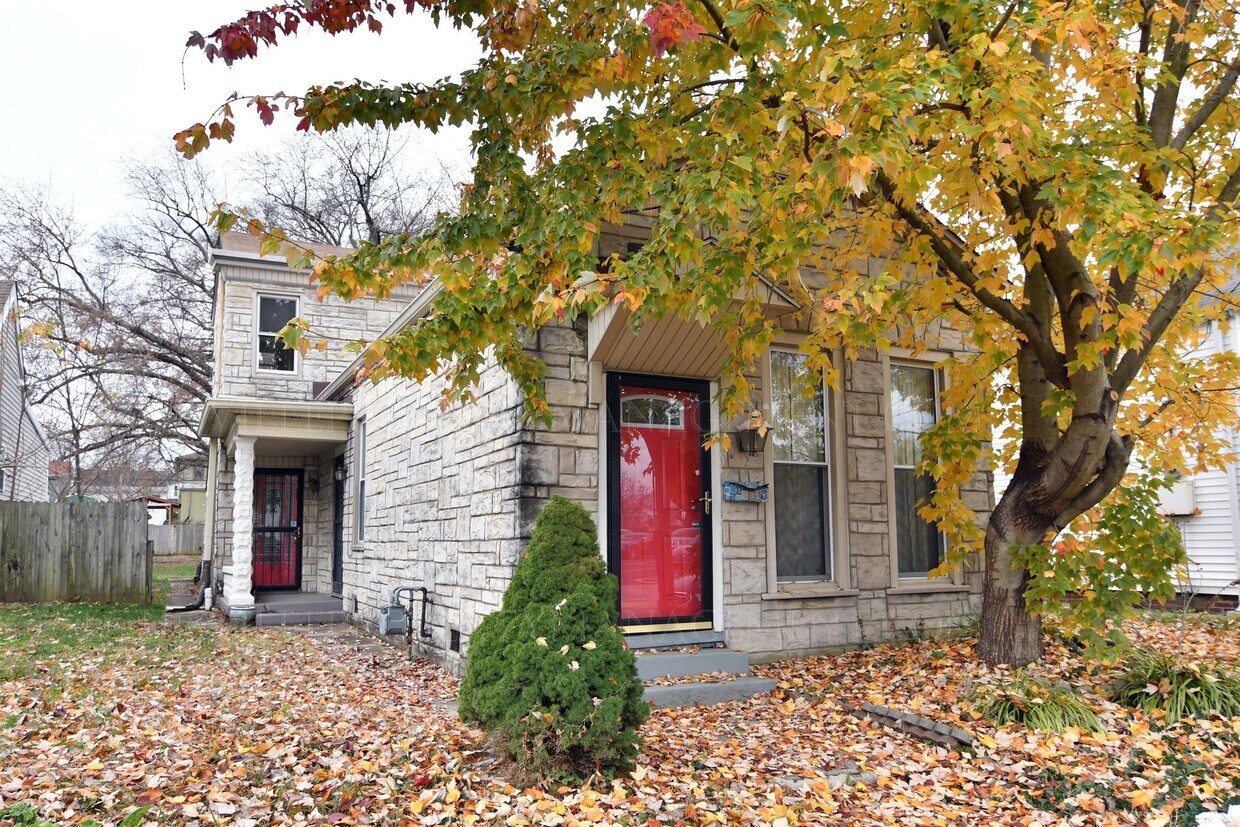 1014 Goss Ave, Louisville, KY 40217 House Rental in Louisville, KY