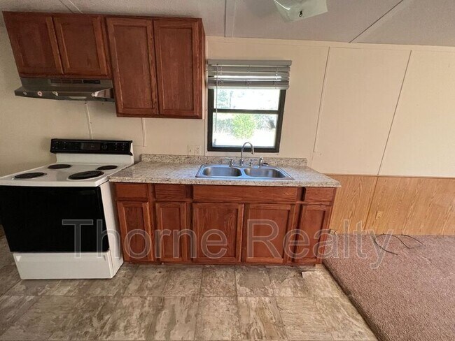 Foto del edificio - 128 Timberview Ln