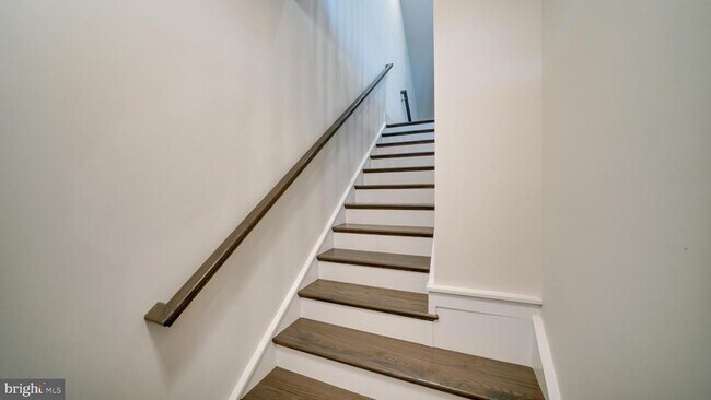 Foto del edificio - 43057 Pony Truck Terrace