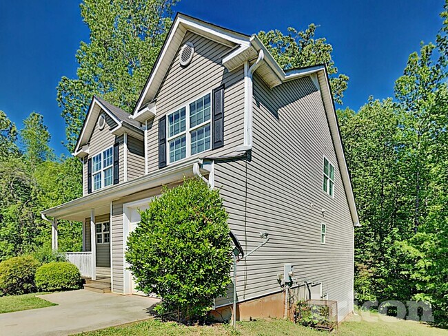 Foto del edificio - 1416 Meadow Ct