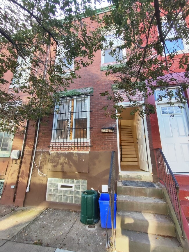 Building Photo - 22 N 42nd St