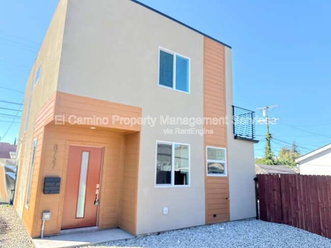 Foto del edificio - 8727 Dalton Ave