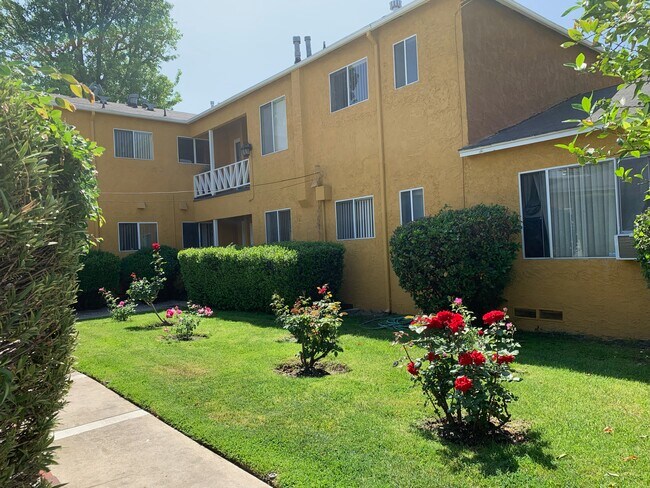 Foto del edificio - 10745 Addison St