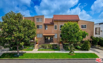 Building Photo - 1730 Camden Ave