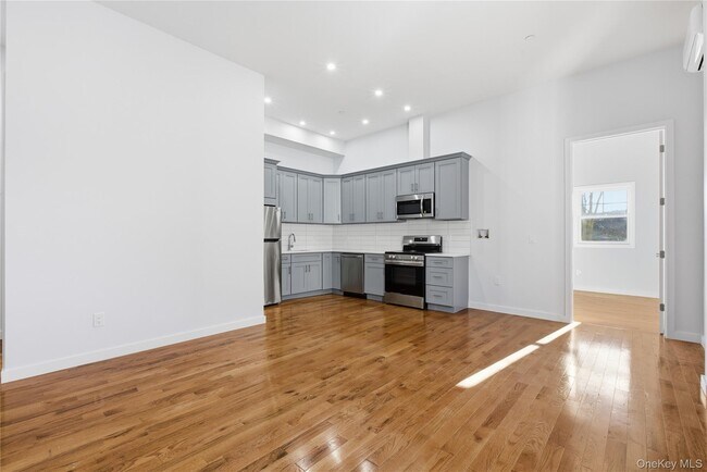 Foto del edificio - 99 Main St