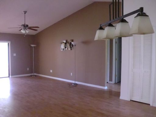 Building Photo - 1017 Wainright Dr