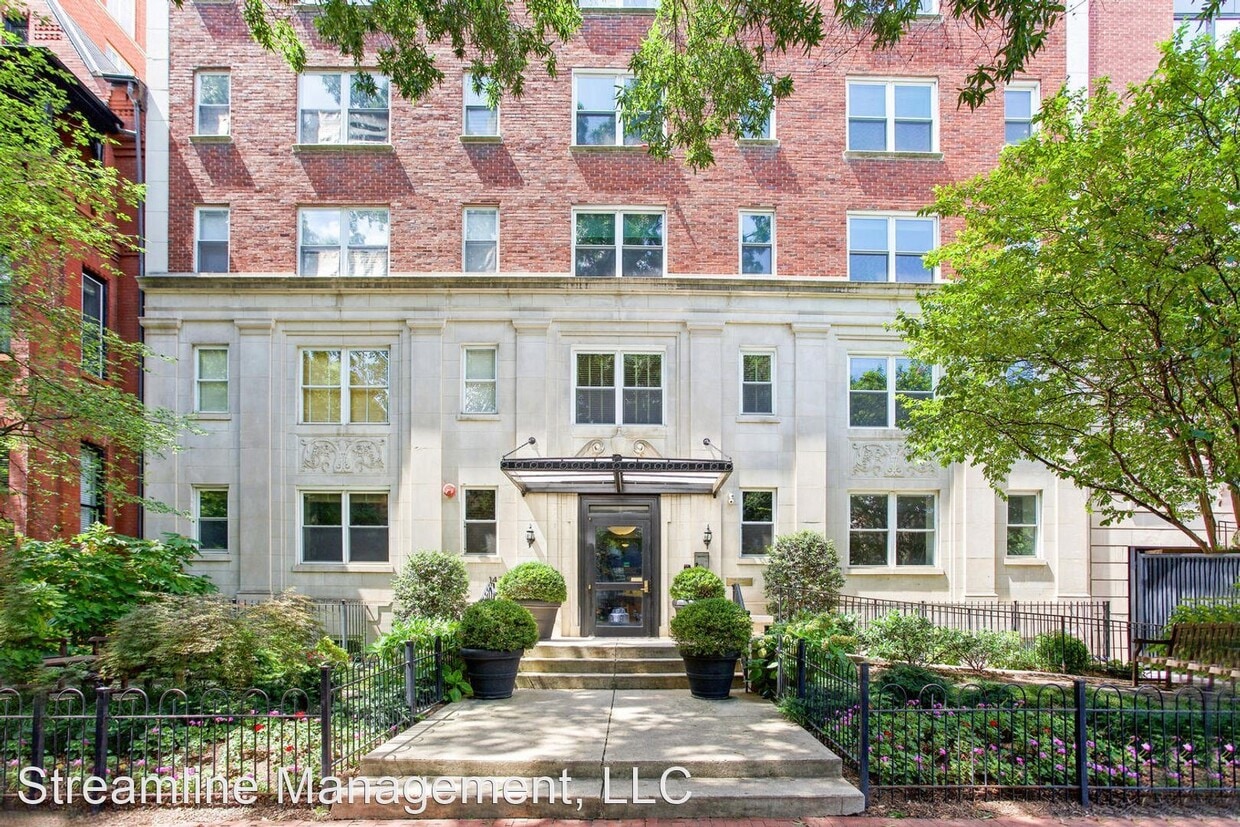 Foto principal - 2 br, 2 bath House - 1437 Rhode Island Ave...