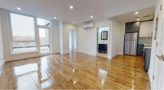 Building Photo - 138-28 Queens Blvd