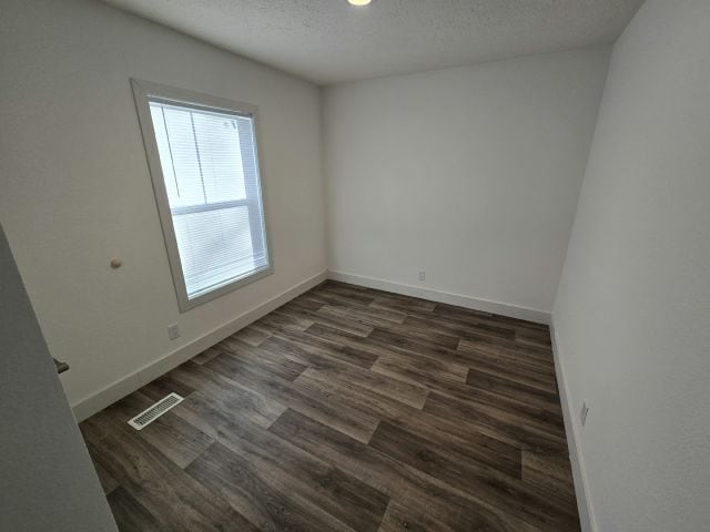 Foto del edificio - 142 Terri Ln