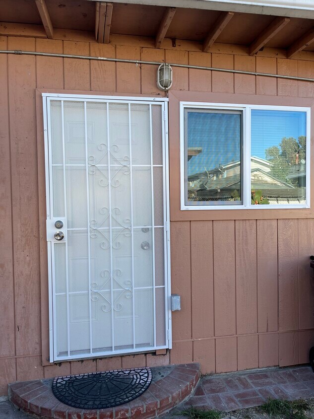 Foto principal - 1349 94th Ave