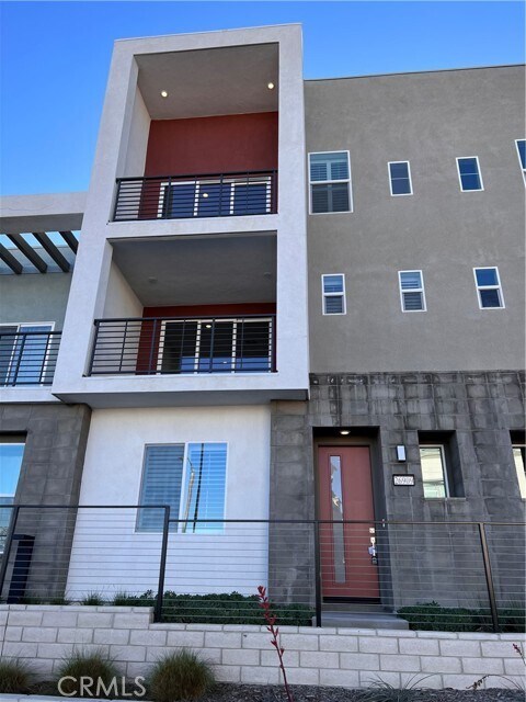 Primary Photo - 26909 Pathfinder Ln