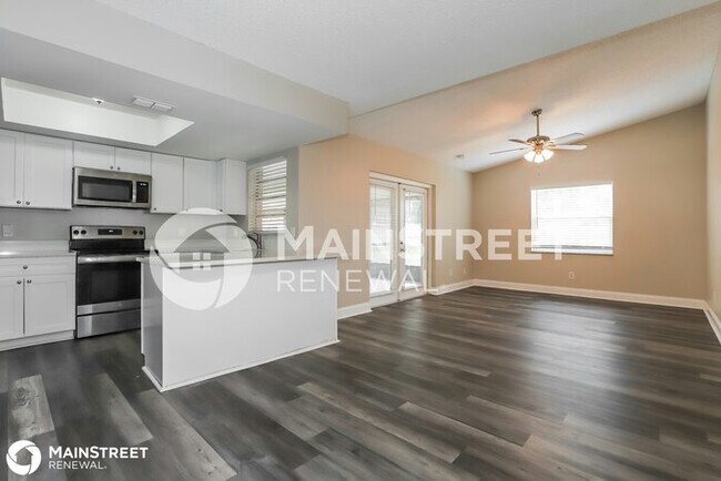Building Photo - 3507 KING RICHARD CT, SEFFNER, FL 33584