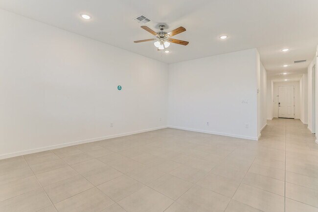 Building Photo - 4599 W Hunter Trl