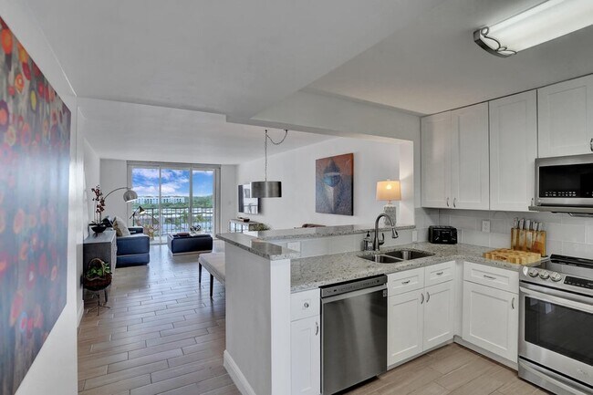 Foto del edificio - 3581 S Ocean Blvd