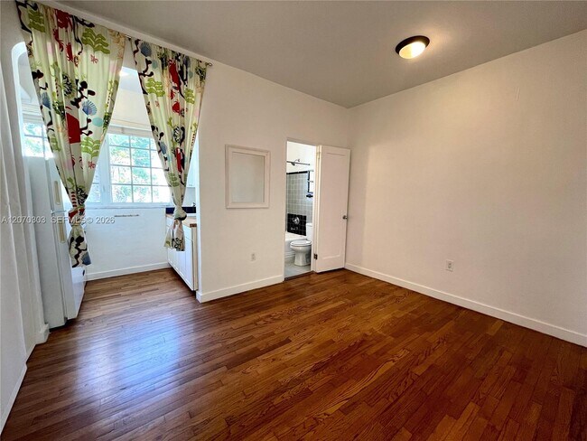 Foto del edificio - 743 15th St