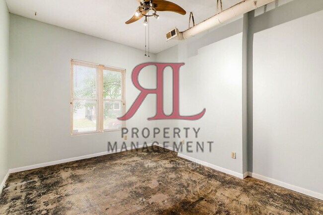 Foto del edificio - 821 Oak St