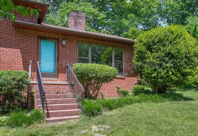 Foto del edificio - 7630 Whittington Dr