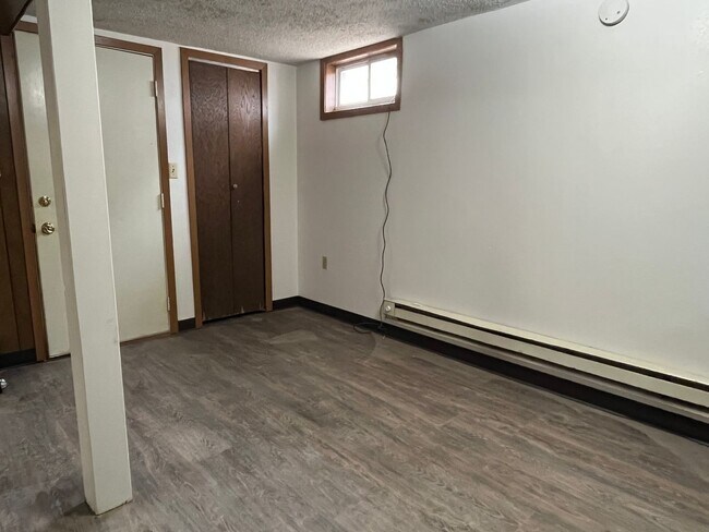 Foto del edificio - 602 8th St NE